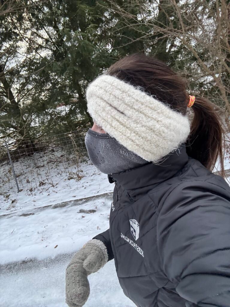 winter running layering system for running in the snow