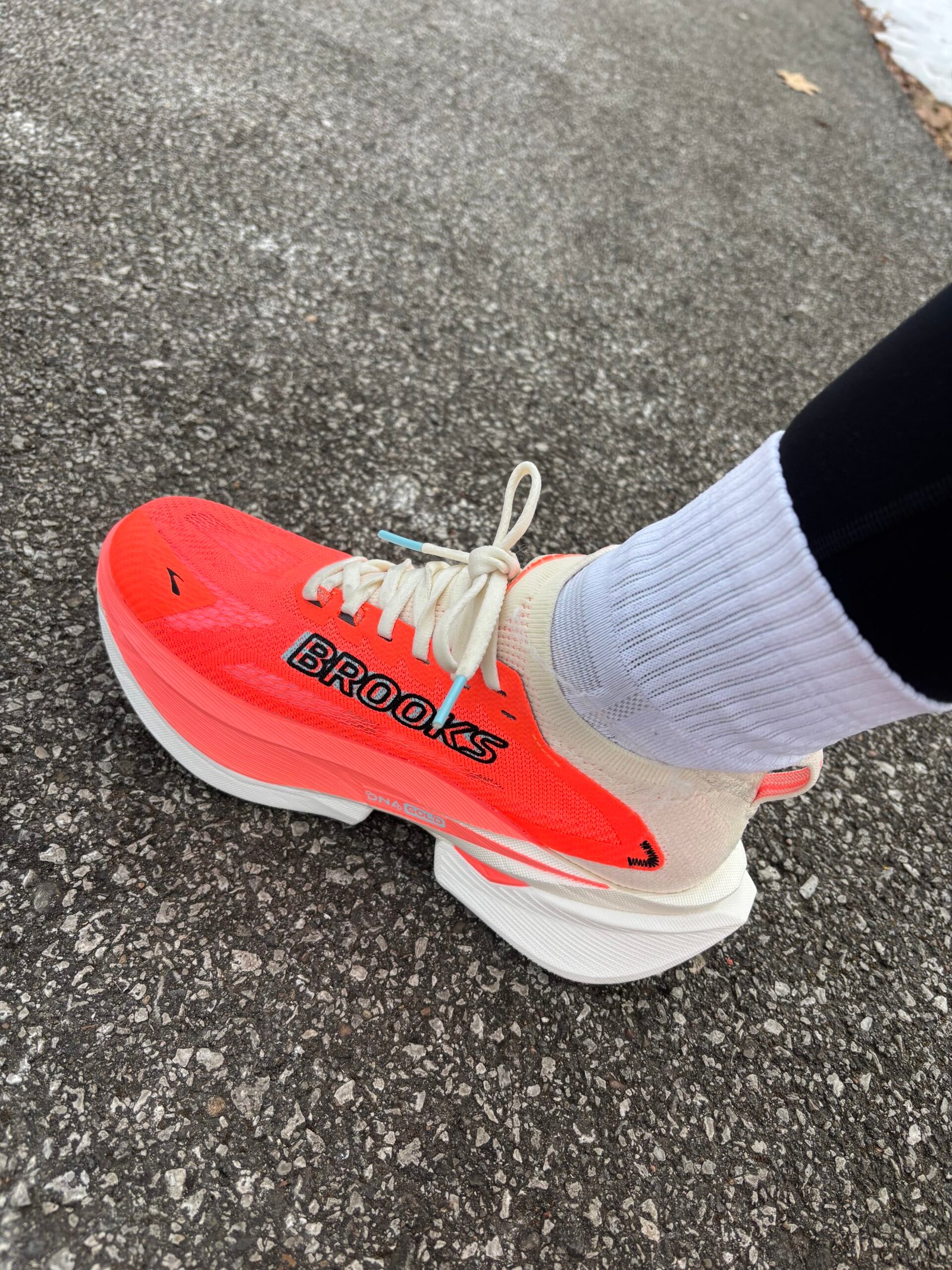 Brooks Hyperion Max 3 running shoe