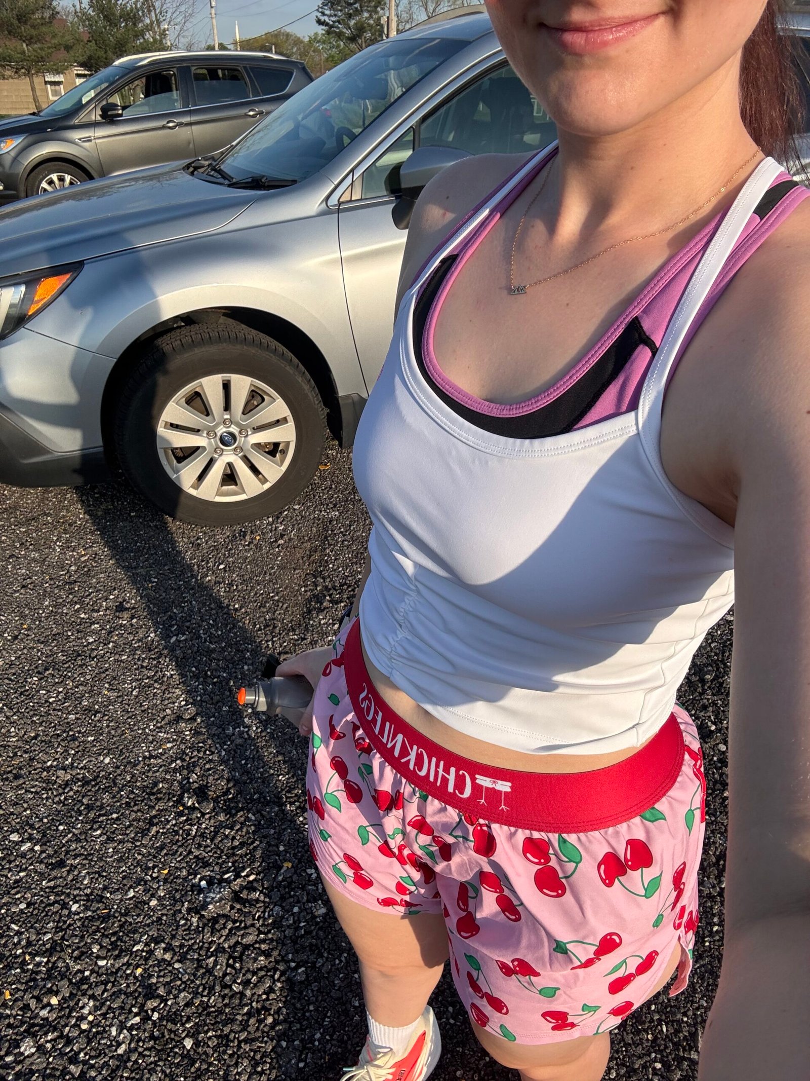 Thursday speed work run outfit during Chicago half marathon training week 9