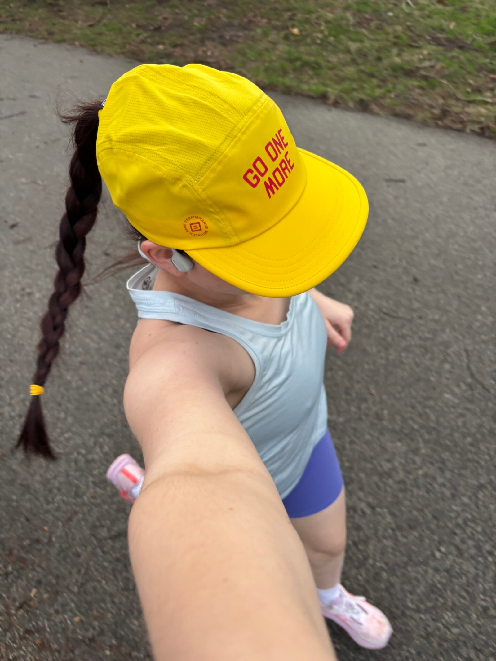 Running on the trail during Chicago half marathon training week 6