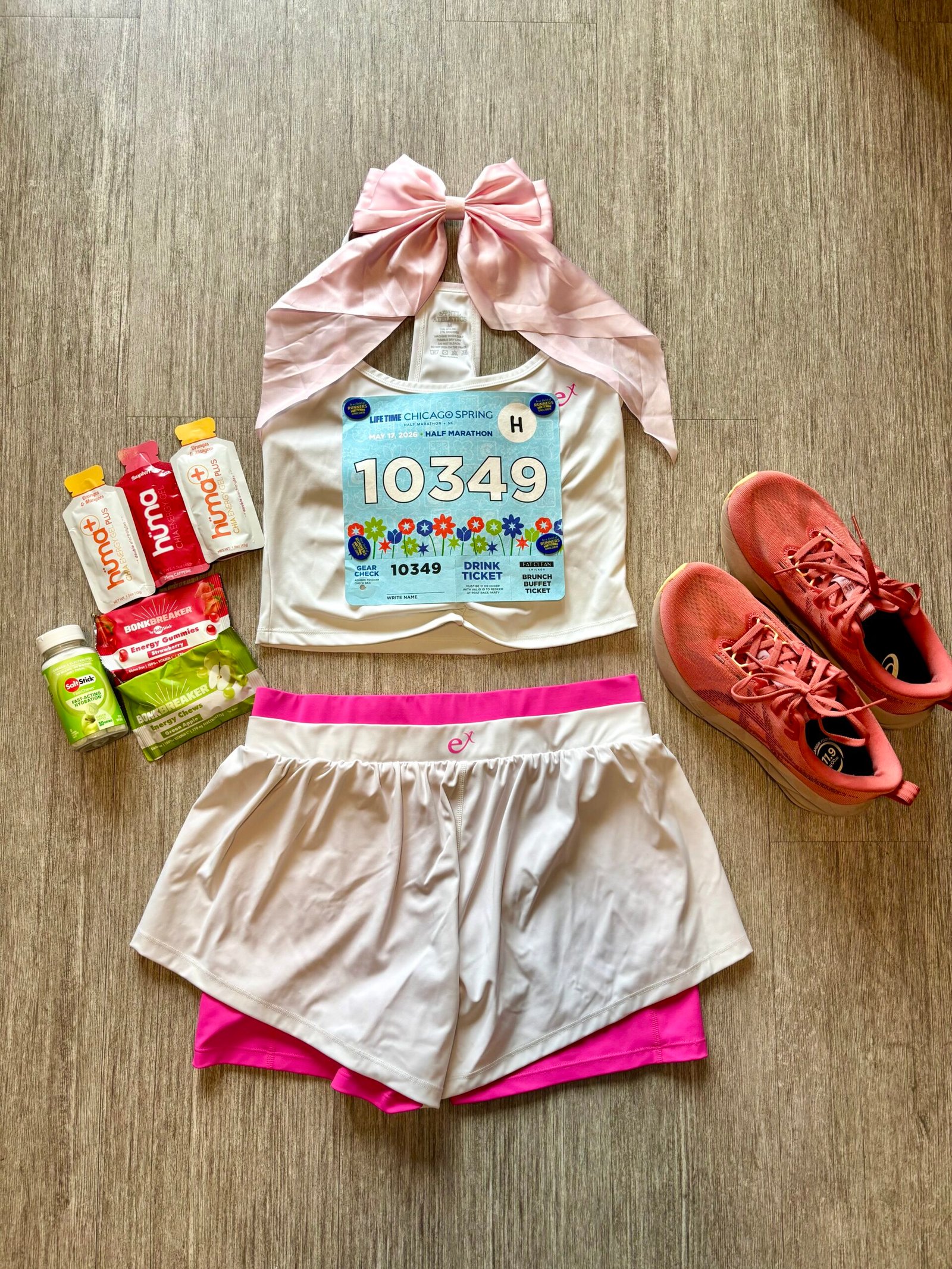Race day outfit flatlay for the Chicago Spring Half Marathon
